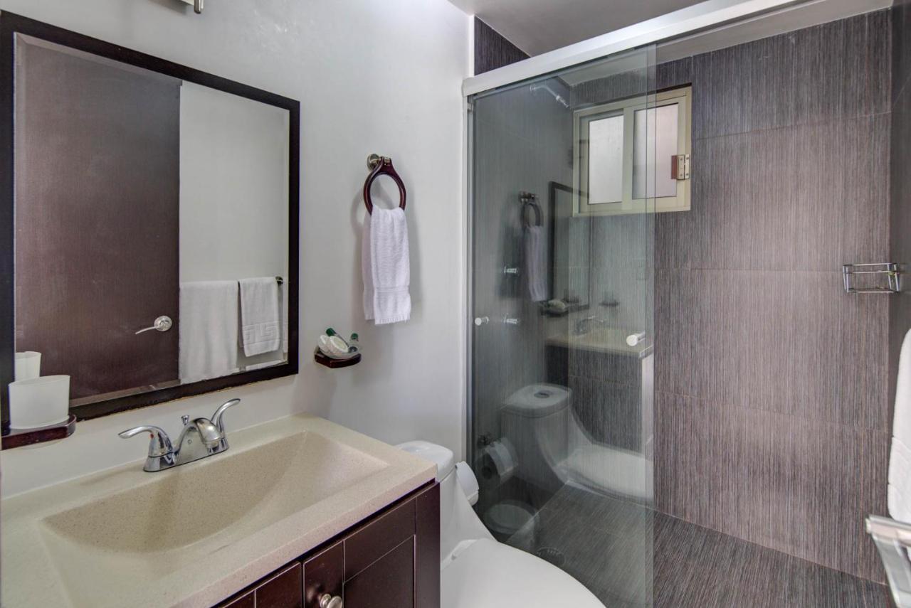 Alfredo De Musset 354 Apartahotel 2*